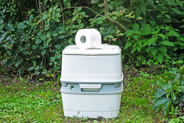 Best Portable restroom trailer rental  in Oak Island, NC