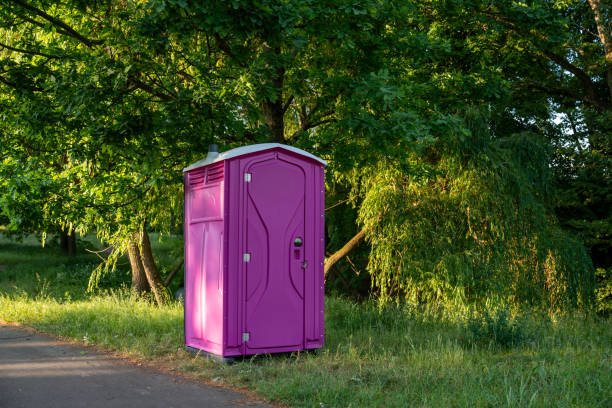 Portable Toilet Options We Offer in Oak Island, NC